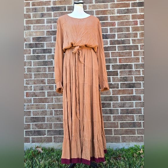 Baltic Born Dresses & Skirts - Baltic Born Boho Maxi Dress 3XL Tan Rust Tie Waist Long Sleeve Tiered Cottagecor
